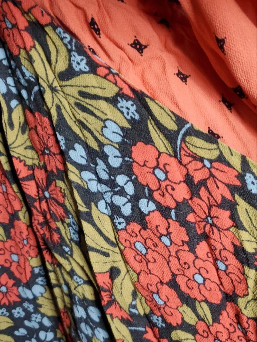 Free People Talulla Printed Mini Boho Dress Deep V Floral Coral and Black Size S